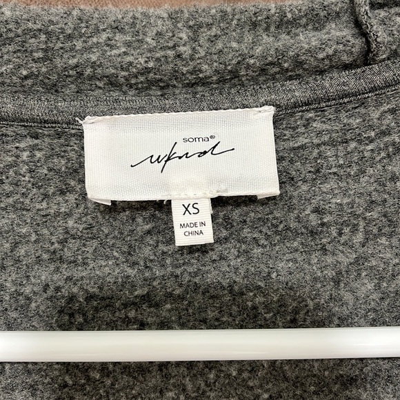 Soma WKND Soft Brushed Terry Hooded Cardigan Robe Grey Lounge Cozy Luxury - Picture 6 of 8